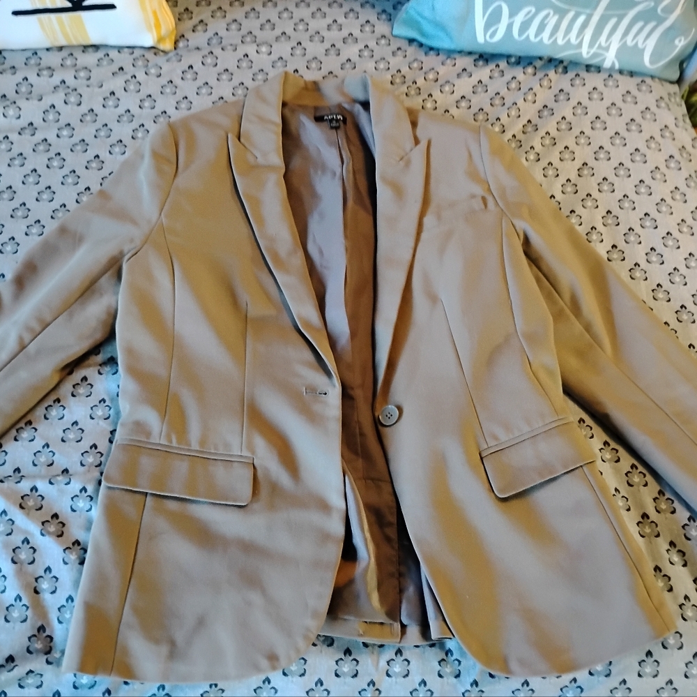 Dress suit top